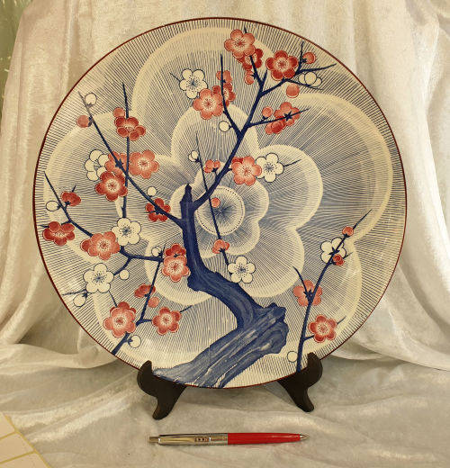 Vintage limited Reproduction of a 16th Century imperial imari Porcelain wallplate  Collector Series