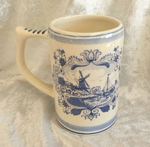 Delfts Blue Cup 135x140x190mm Hand Painted Holland