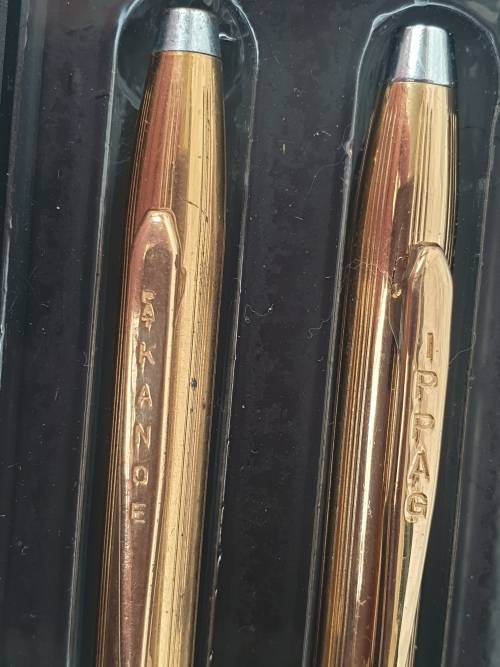 a Vintage Slimline IPPAG Pencil (Working fine)+ a Vintage Pat. KANOE Pencil(lead seems to be stuck)