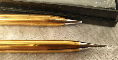 a Vintage Slimline IPPAG Pencil (Working fine)+ a Vintage Pat. KANOE Pencil(lead seems to be stuck)