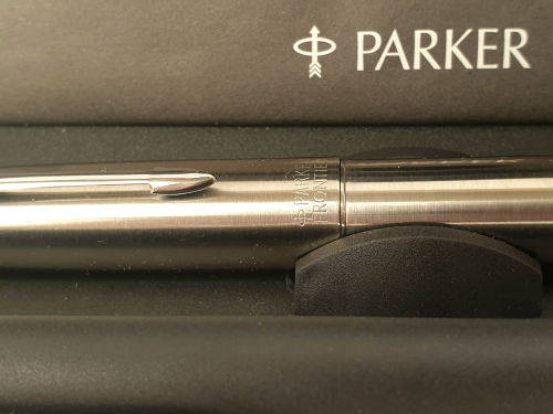 Pre-owned Parker Frontier USA IE  - in Parker Case - Engraving on cap and Barrel -Ink is dry