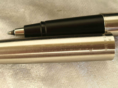 Pre-owned Parker Frontier USA IE  - in Parker Case - Engraving on cap and Barrel -Ink is dry