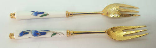 Beautiful Korean 12 Pc Gold Plated Spoons and Cakeforks with Porcelain Handles unused - Boxed