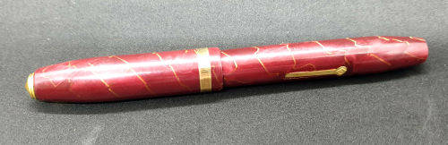 Vintage 1950's Conway Stewart 84 Fountain Pen 14kt gold nib is bend ..see photos
