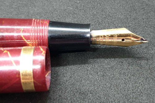 Vintage 1950's Conway Stewart 84 Fountain Pen 14kt gold nib is bend ..see photos