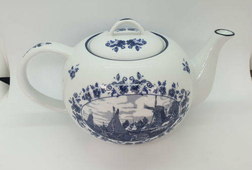 Vintage Blue and white Delft Coffee Pot OUDE MOLEN FABRIEK Holland  150x270x175mm