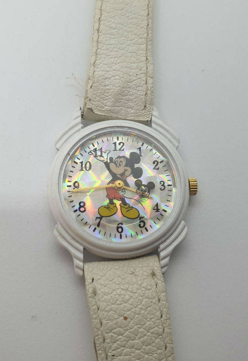 Pre owned Mickey Mouse watch with Miyota Japan Movement -with new battery