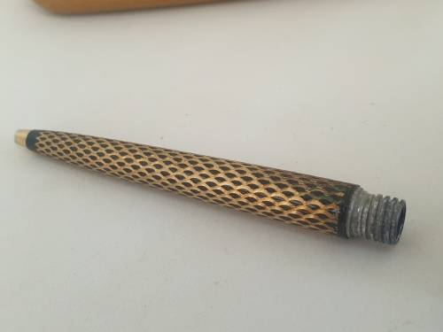 1970's Lady 904 Sheaffer Fountain Pen (No Converter) & Ball pen (no refill) in Metal Sheaffer case