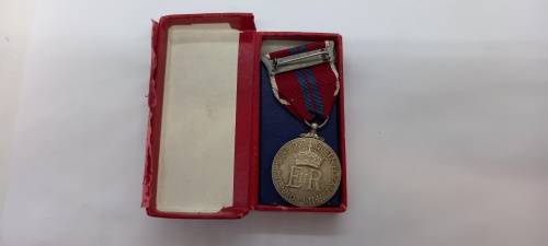 The Queen Elizabeth II-2 June 1953-Coronation Medal -SILVER 29 Gram -Boxed