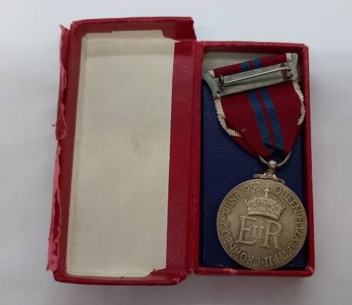 The Queen Elizabeth II-2 June 1953-Coronation Medal -SILVER 29 Gram -Boxed