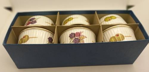 6 Royal Worcester Evesham Flameproof Porcelain Tableware Casserole Dishes - still in Box