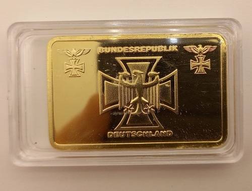 Collectable 24k Gold Plated Nazi Eagle + Iron Cross Bar Germany in Capsule 44x3mm