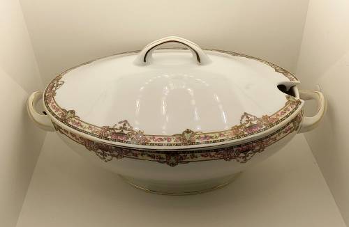 Vintage VICTORIA Czechoslovakia China Floral Tureen 200x380x220mm