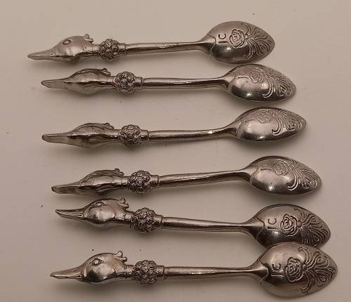 6 Collectable  JENNA CLIFFORD Pewter (500) Designer Detailed Spoons