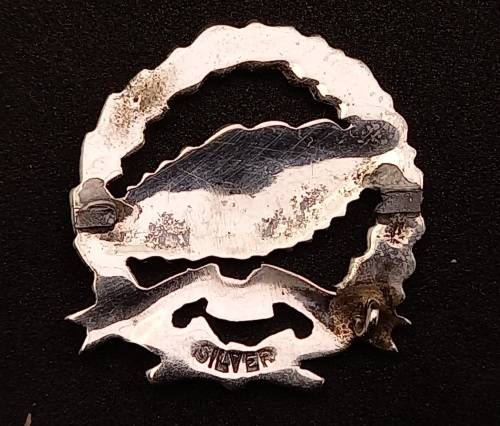 Vintage SILVER SAAC / SAMP South African Pin /Badge (Pin Broken off) Marked Silver 24x25m