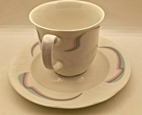 Vintage 1986 Royal Albert Bone China HORIZONS Aurora series Tea Duo -(Cup has black marks)
