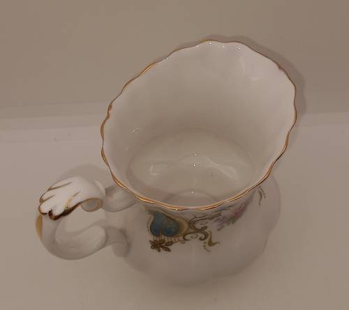 Vintage Royal Albert Berkeley coffee Creamer 90x110x70mm (Hairline Crack )