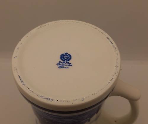 Delfts Blue Hand painted Cup Made in Holland 134x95x120mm