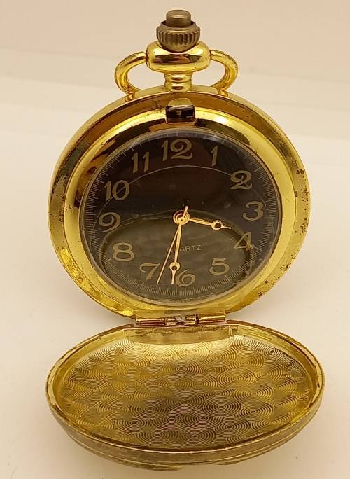 Vintage style Quartz Pocket watch from the Hachette pocket watch collection -Working
