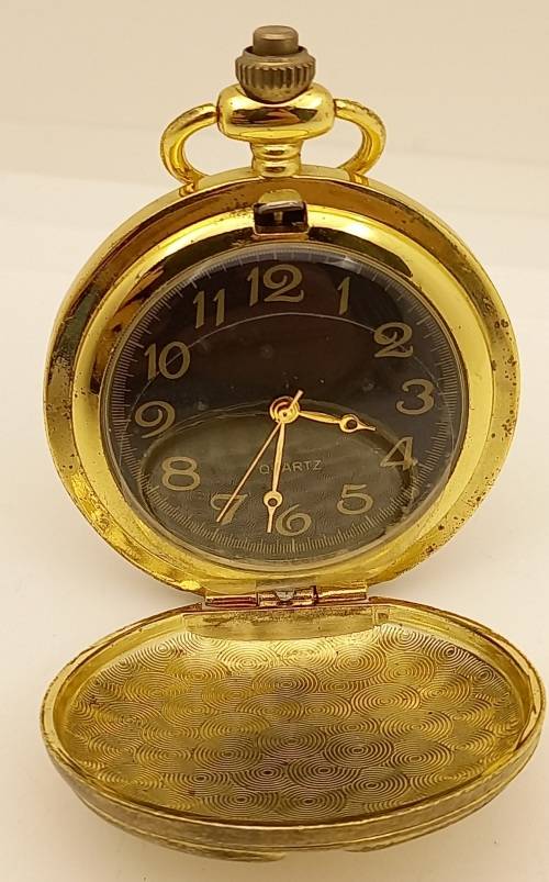 Vintage style Quartz Pocket watch from the Hachette pocket watch collection -Working