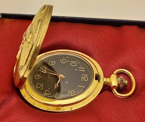 Vintage style Quartz Pocket watch from the Hachette pocket watch collection -Working