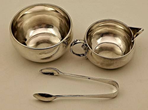 Antique Hallmarked Sterling Silver Creamer and Sugar set 106,53 Grams -Boxed