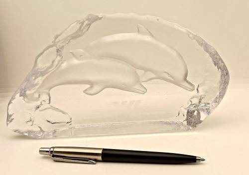 1996 DHL Glass / Crystal DOLPHINS Paperweight 109x210x30mm  885 grams