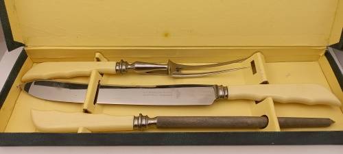 Antique/ Vintage F.C Goodland & Son Sheffield England Carving set in Box
