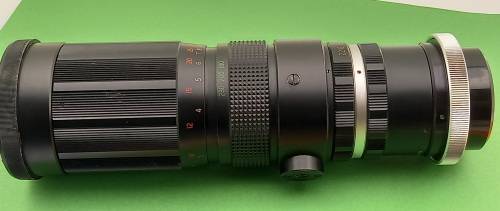 Pre-owned Makinon MC Zoom F=90-230m 1:4,5  - 55mm  Lens with bag and caps