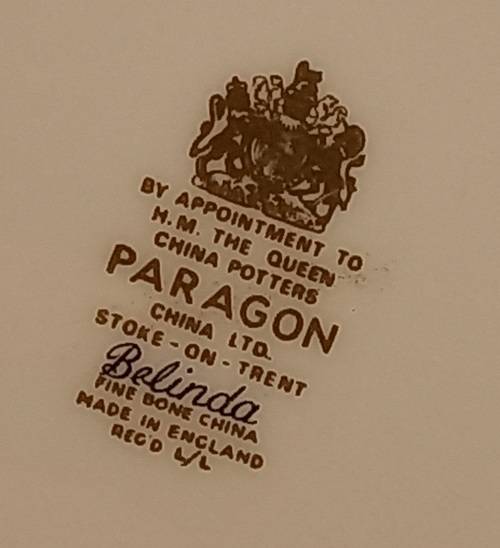 Vintage Paragon BELINDA Stoke-on-Trent Teapot-By Appointment to the Queen-Lid has a chip