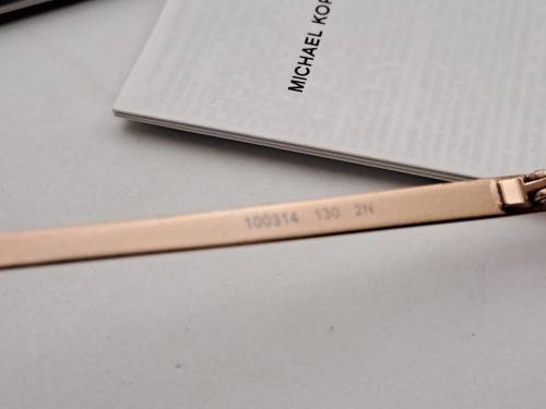 Pre-owned Michael Kors Sunglasses with case and documentation with cloth