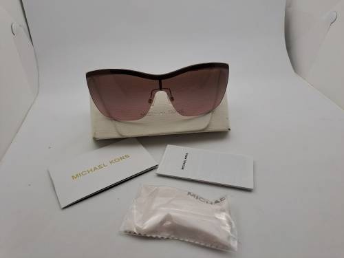 Pre-owned Michael Kors Sunglasses with case and documentation with cloth