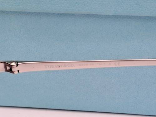 Pre-owned Un-used Tiffany & Co Sunglasses with Case and Packaging