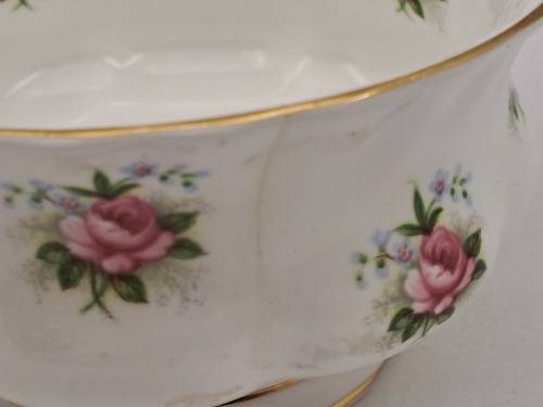 Vintage Royal Albert ''Forget Me Not'' Rose Sugar Bowl - (Hairline Crack )