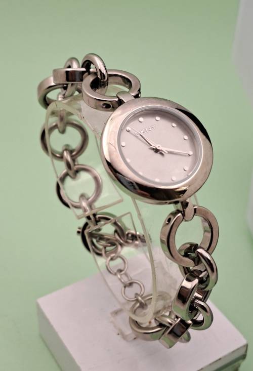 Unused-DKNY Ladies Quartz Analogue Watch NY-4873 With Stainless Steel Band -Donna Karan New York