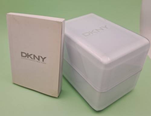 Unused-DKNY Ladies Quartz Analogue Watch NY-4873 With Stainless Steel Band -Donna Karan New York
