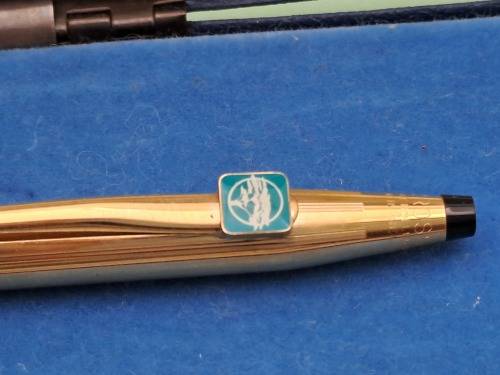 Pre-owned - Cross 1/20 14kt Rolled Gold Pen Made in Ireland -Ink still ok  -In Case -FNB Branded