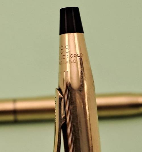 Pre-owned - Cross 1/20 10kt Rolled Gold Pen and Pencil set Made in Ireland -Ink still ok  -In Case