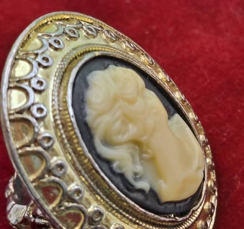 Vintage Cameo Ring 40x32mm inside diameter is 15mm
