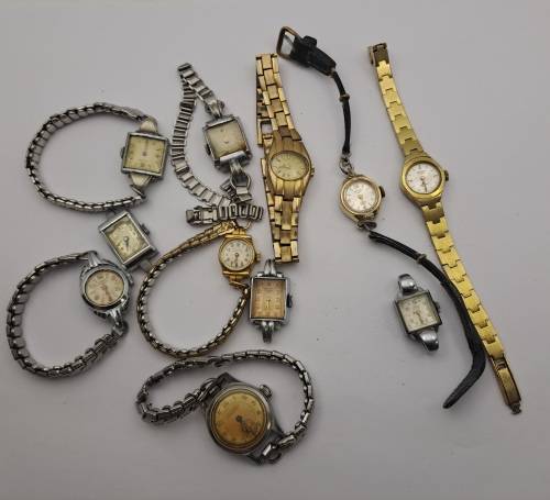 11 x Vintage ladies Mechanical watches (NOT WORKING) inc. Admiral watersport,Rotary,Roamer,Cyma for