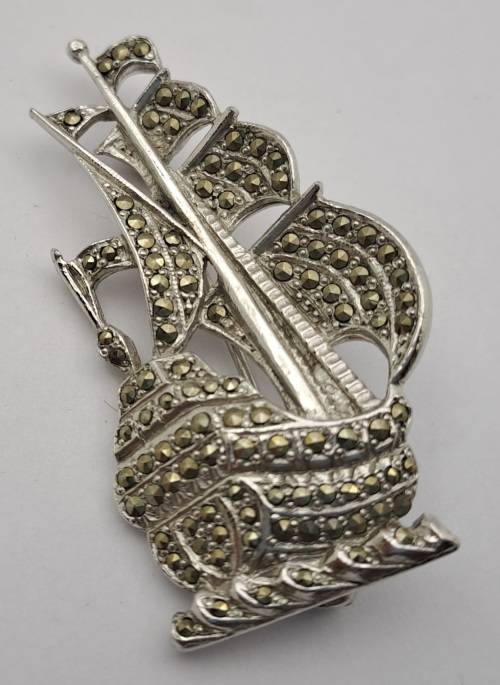 Vintage white Metal Brooch -Ship - 52x28mm