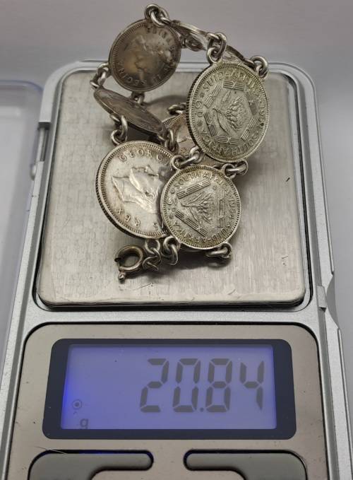 Vintage South Africa  SILVER Coin Bracelet (1952-1954 - 6 x Tickey`s and 3 x Six pence)20,84 Gram