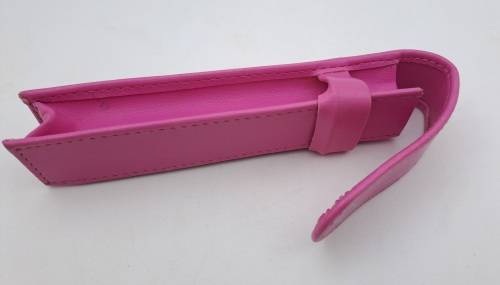 Pink Parker Vector Fountain Pen in Leather Pouch -Unused - need ink Cartridge