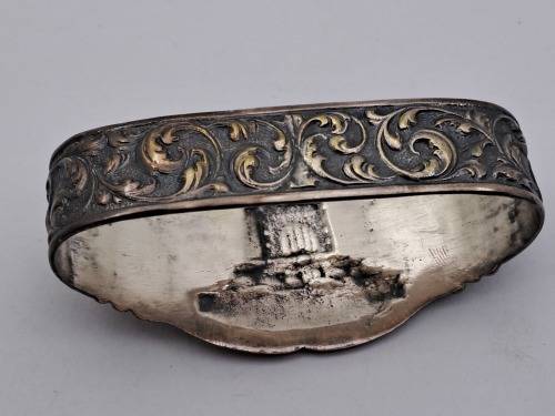 Vintage Voortrekker Monument napkin ring (could be silver) 70x30x35mm