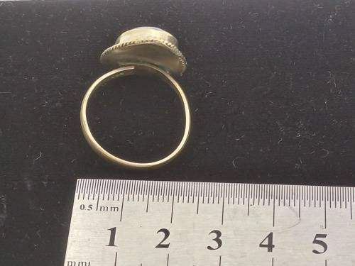 Pre-owned Vintage  sterling Silver (.925)Ring with blue stone