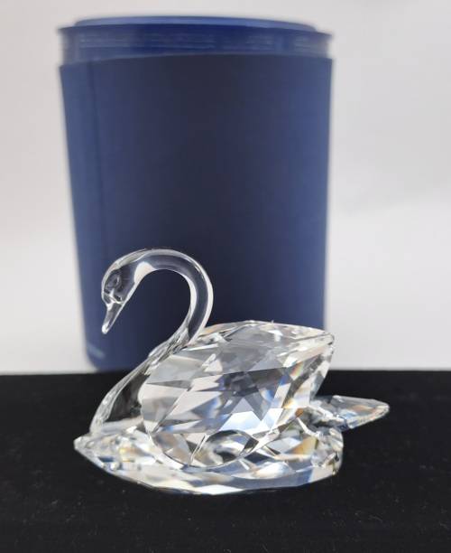 Swarovski Crystal Swan 7633 NR 050 000 (Boxed ) 43x58mm-made in Austria