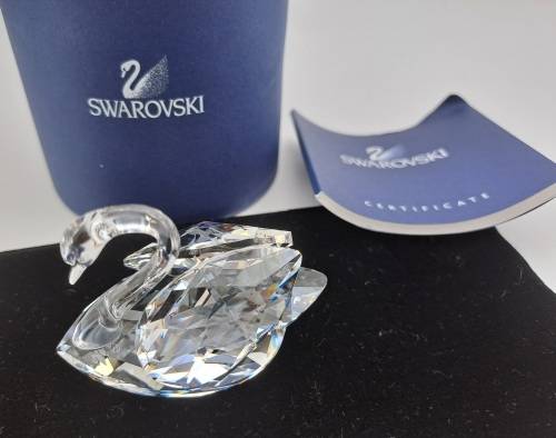 Swarovski Crystal Swan 7633 NR 050 000 (Boxed with certificate ) 40x60x32mm-made in Austria