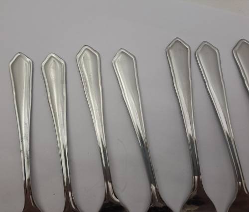 8 x Eetrite `Dubang` Stainless Steel  small  Cake forks 141mm