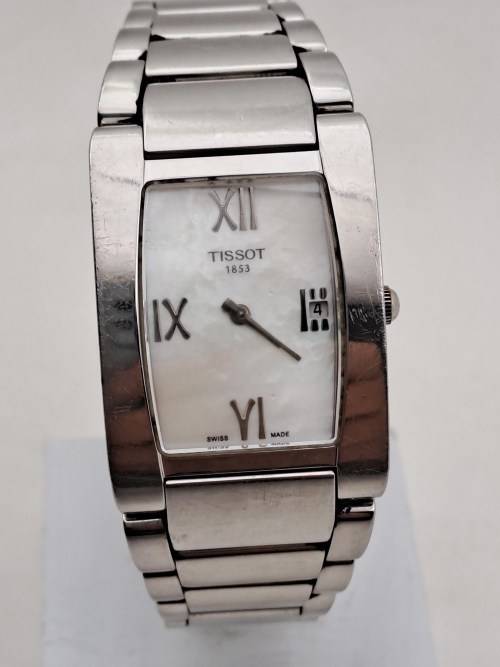 Pre-owned Swiss Made Ladies Tissot 1853 T007309 A Saphire Chrystal Mehanical watch- working