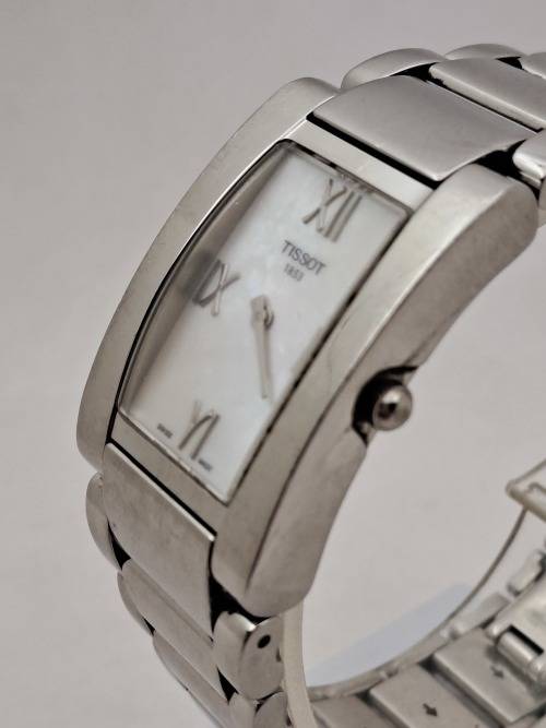 Pre-owned Swiss Made Ladies Tissot 1853 T007309 A Saphire Chrystal Mehanical watch- working